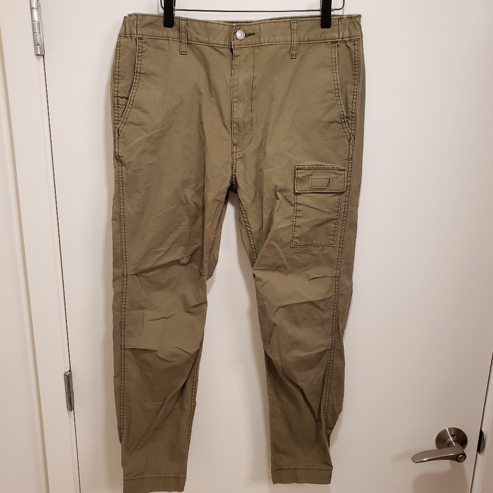 Levi's Olive Cargo Pants Tactical Style